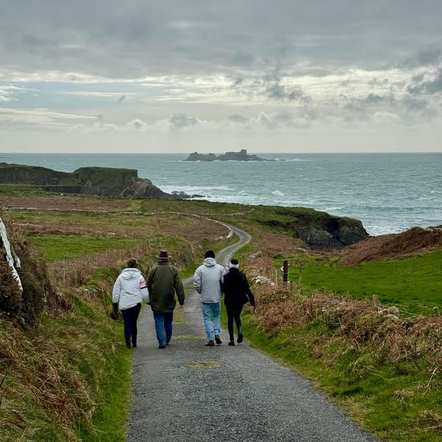 west-cork-toe-head-clifftop-hike-with-coffee-cookies