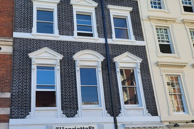 west-end-highlights-walk-with-a-blue-badge-guide