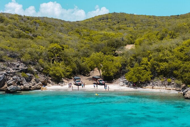 west-island-beach-safari