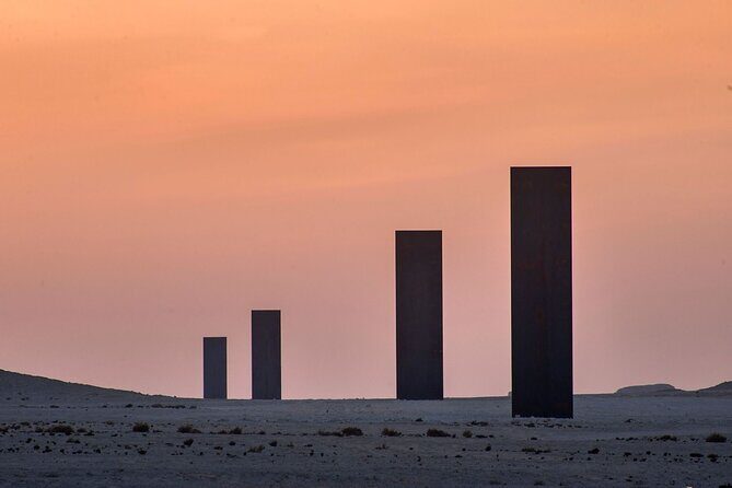 West of Qatar Tour || Richard Serra || Mushroom Rock Formation - Exploring the West of Qatar: A Unique Day Out