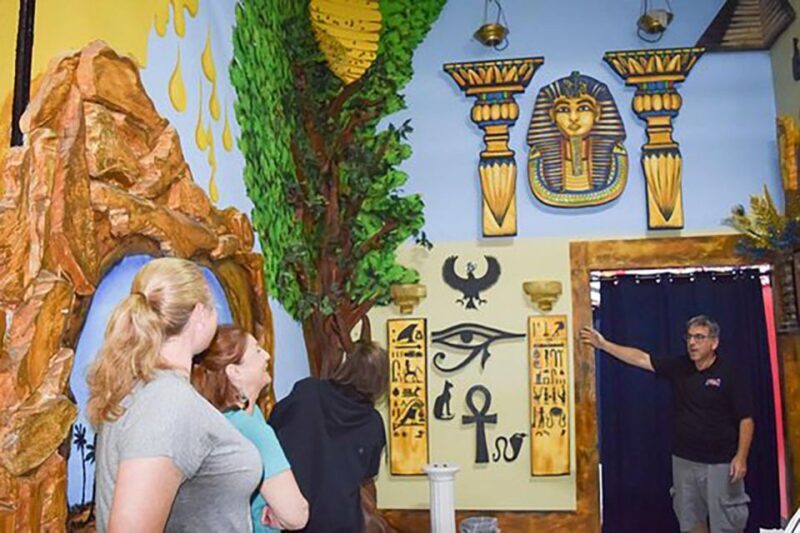 West Palm Beach: 45-Minute Candy Evolution Tour with Guide - An Inside Look at the Candy Evolution Tour  