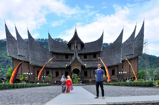 West Sumatra Private Tour from Padang By Private Car - Authentic Local Experiences