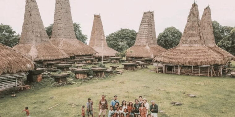 west-sumba-4d3n-private-tour-with-accommodation