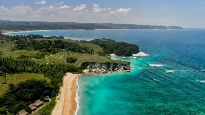West Sumba: Highlights Tour with Ancient Villages - Watubela Beach: The Natural Finish