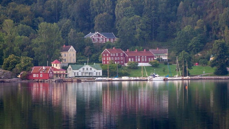 West Sweden: 3-Day Sea Kayak Camp with Seaside Accommodation - Discover the Charm of West Sweden’s Sea Kayak Camp