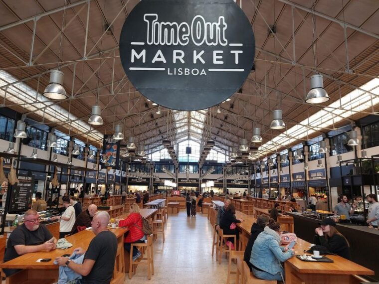 western-lisbon-tradition-meets-change-walking-tour