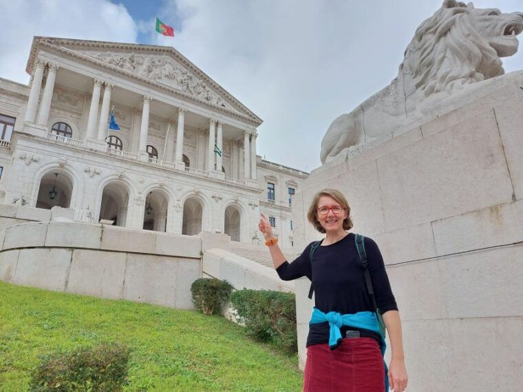 western-lisbon-tradition-meets-change-walking-tour