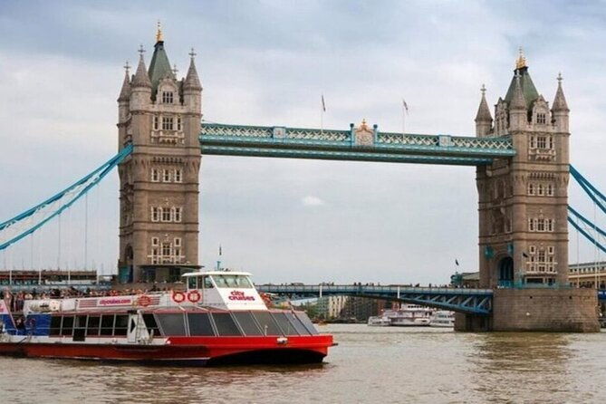 westminster-walking-tour-river-cruise-tower-of-london-entry