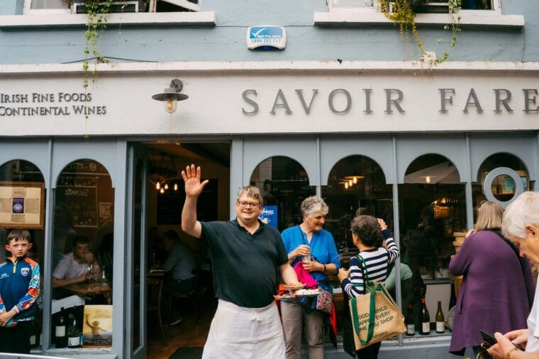 westport-fun-filled-walking-tour-of-a-beautiful-town