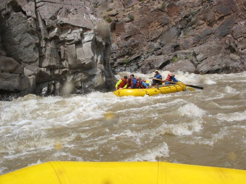 westwater-canyon-colorado-river-class-3-4-rafting-from-moab