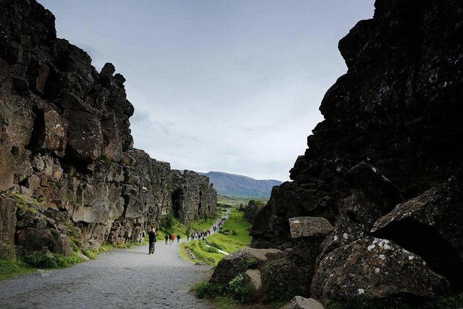 whale-watching-and-golden-circle-tour-from-reykjavik