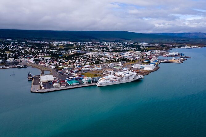 whale-watching-tour-from-akureyri-city-central