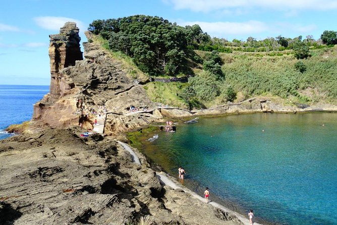whales-and-dolphins-vila-franca-islet-full-day-with-lunch