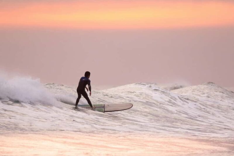 Whangamat: Private Couple Surf Lesson - Key Points