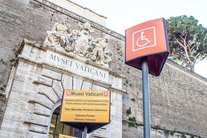 wheelchair-accessible-vatican-tour-with-skip-the-line-tickets-sistine-chapel