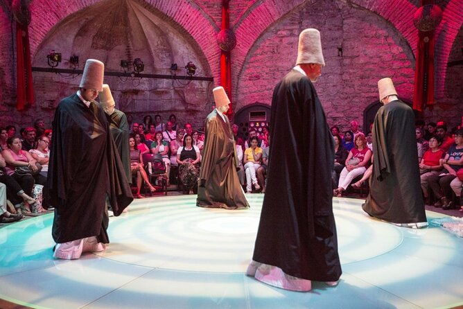 whirling-dervish-ceremony-in-istanbul