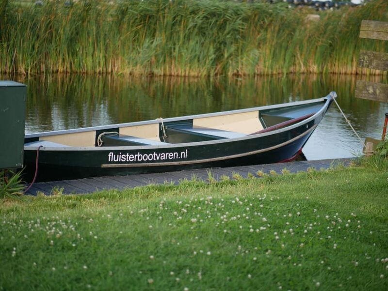 whisperboat-rental-in-beautiful-area-close-to-amsterdam