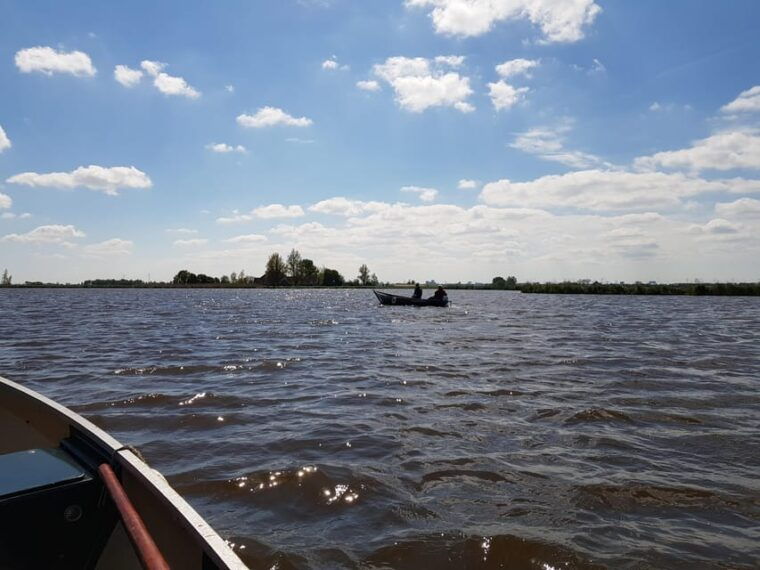 whisperboat-rental-in-beautiful-area-close-to-amsterdam