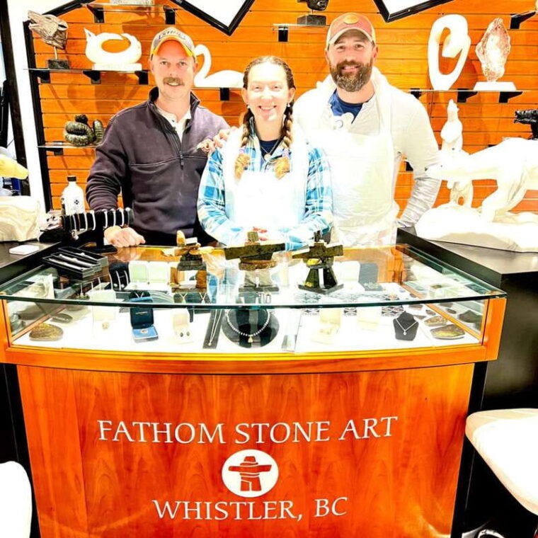 whistler-art-class-stacked-inukshuk-1-2-hours-ages-3