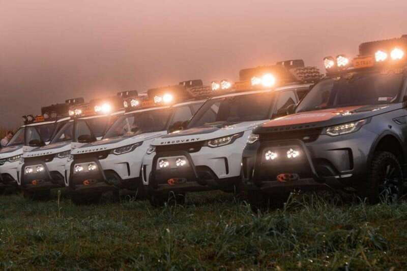 whistler-evening-with-the-bears-scenic-land-rover-tour