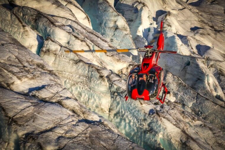 whistler-glacier-helicopter-tour-and-mountain-landing