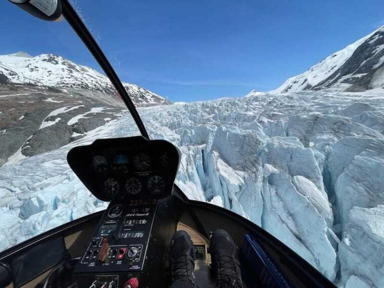 whistler-scenic-helicopter-flight
