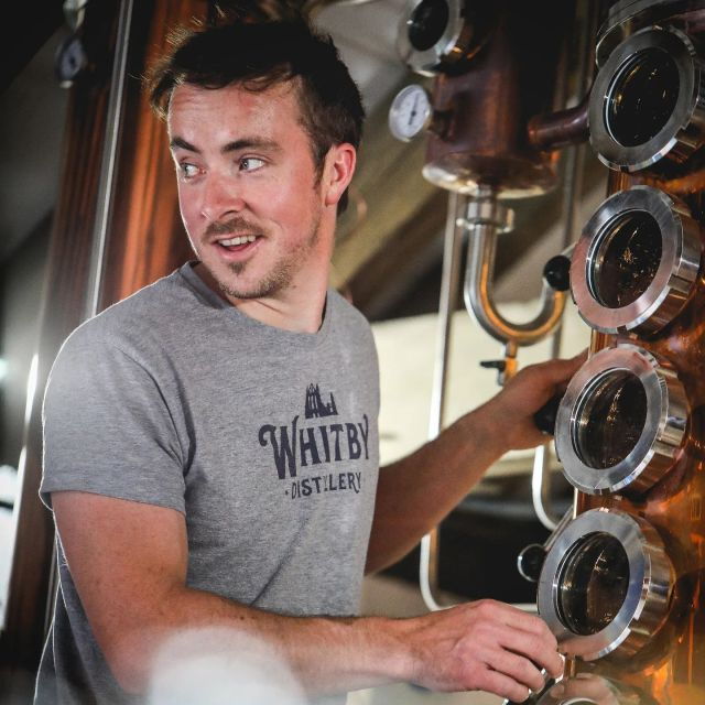 whitby-guided-distillery-tour-with-gin-tasting