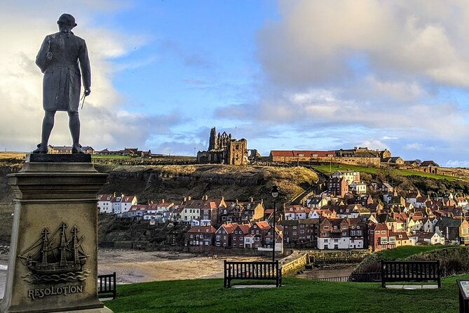 whitby-robin-hoods-bay-and-the-moors-from-york-2