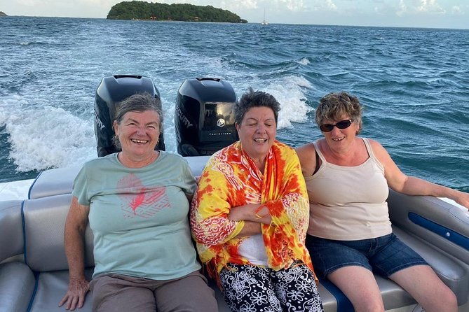 white-background-boat-tour