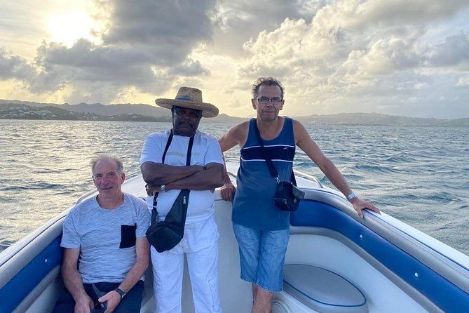 white-background-boat-tour