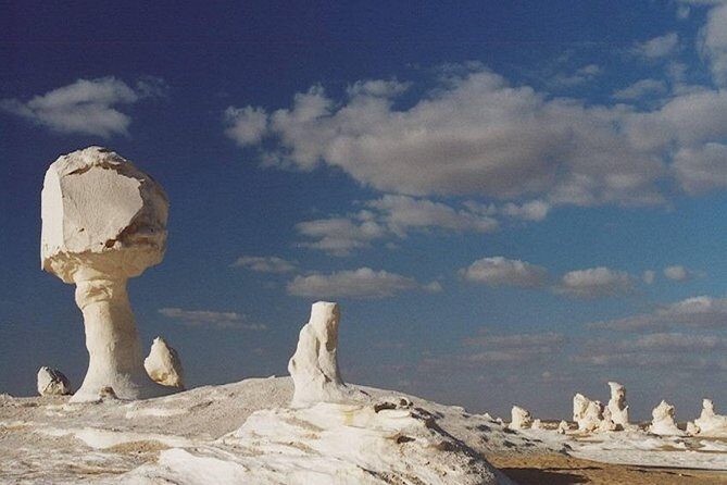 White Desert 2 Days Tour From Hurghada By Flight - What’s Included and What’s Not?