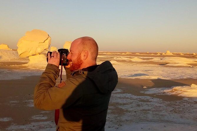 White desert and Bahariya oasis 2 days with camping experience - Key Points