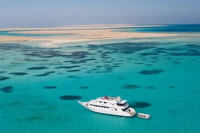 White Island & Ras Mohamed: Full-Day Snorkeling Adventure - Who Should Consider This Tour?