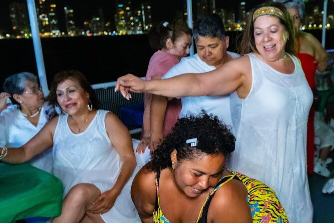 white-night-boat-party-with-buffet-dinner-and-bar
