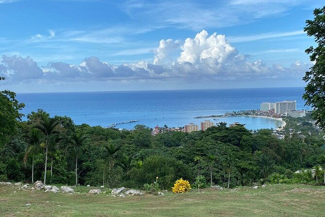 white-river-tubing-and-ocho-rios-private-tour-with-hotel-pickup