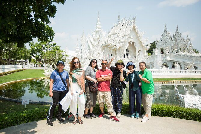 White Temple, Blue and Red Temple Tour from Chiang Rai - Exploring Chiang Rai’s Temples: A Journey Through Art and Spirituality