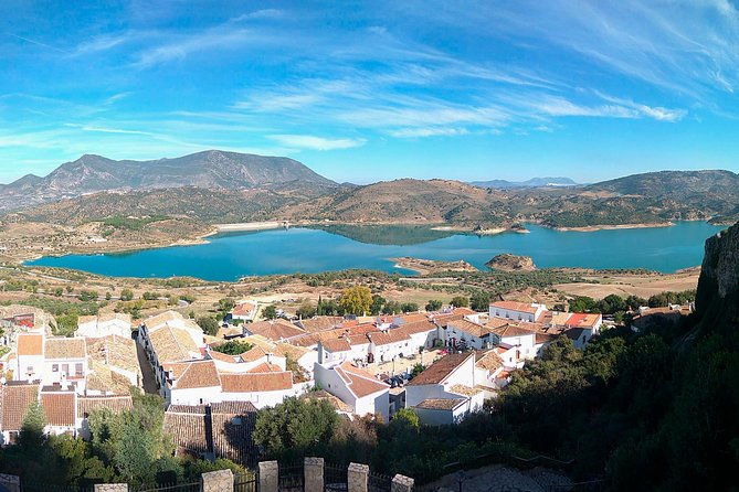white-villages-and-ronda-guided-day-tour-from-seville
