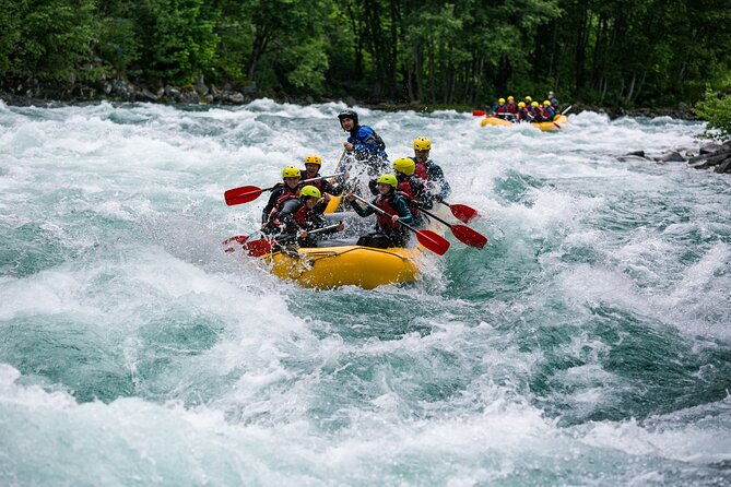 white-water-rafting-in-valldola