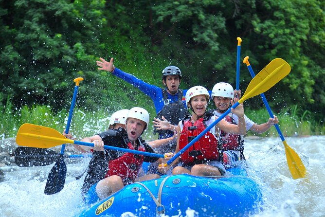 white-water-rafting-manuel-antonio-quepos-savegre-river