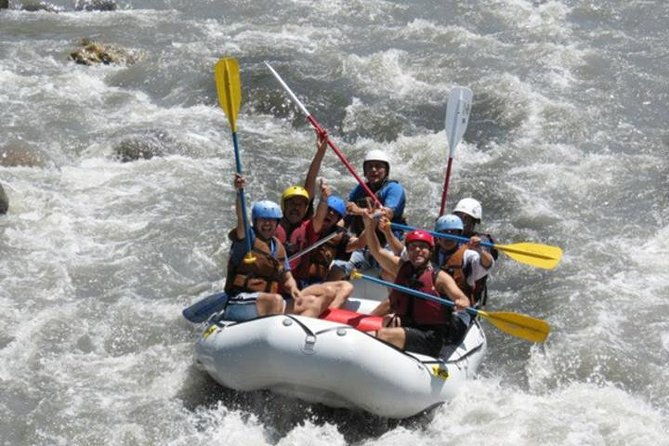 white-water-rafting-near-medellin