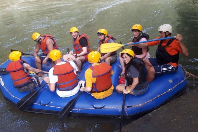 white-water-rafting-near-medellin