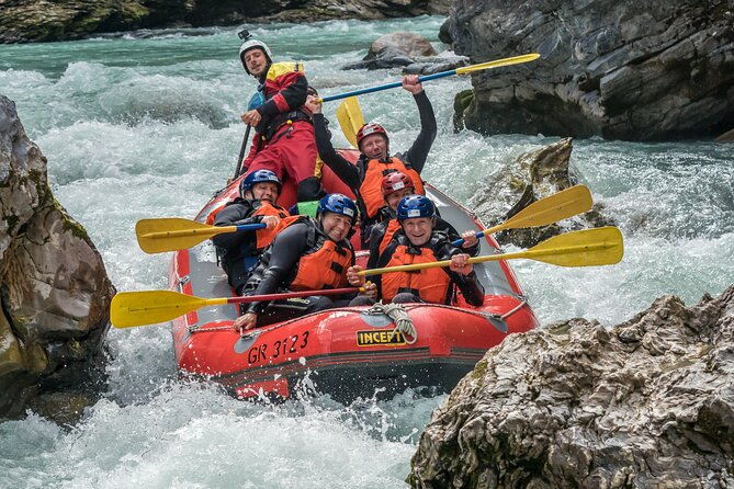 whitewater-action-rafting-experience-in-engadin