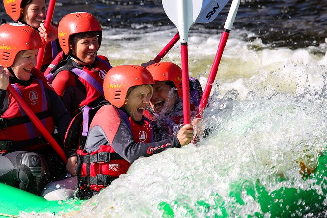 whitewater-rafting-adventure-in-llangollen