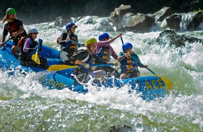 Whitewater Rafting on the Fall Upper Gauley - Saturday - What to Expect from the Whitewater Rafting Experience