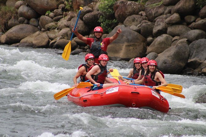 whitewater-rafting-sarapiqui-river-class-2-3-san-jose-to-fortuna