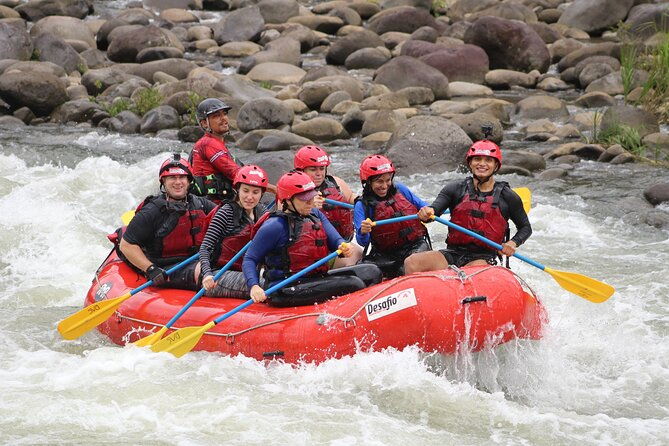 whitewater-rafting-sarapiqui-river-class-3-4-san-jose-one-day