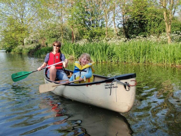 whoosh-explore-canoe-club-river-stort-canoe-tours