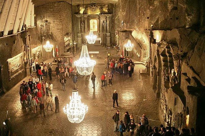 wieliczka-salt-mine-guided-tour-from-krakow-4