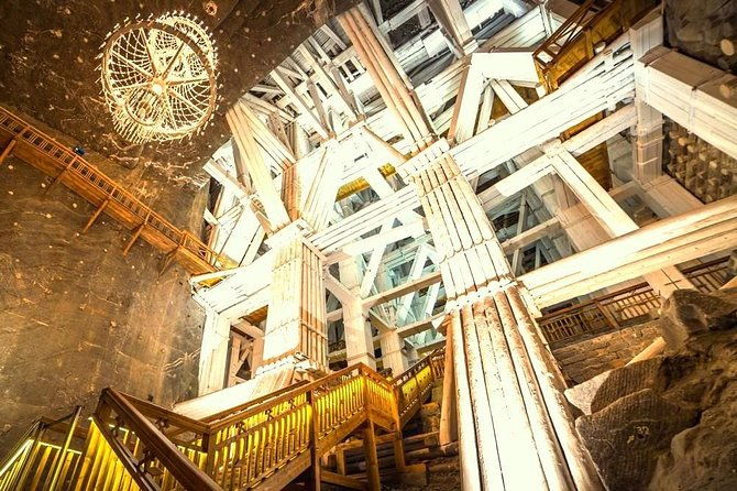 wieliczka-salt-mine-guided-tour-from-krakow-with-a-private-car