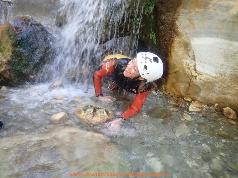 wild-canyoning-in-sierra-de-las-nieves-malaga